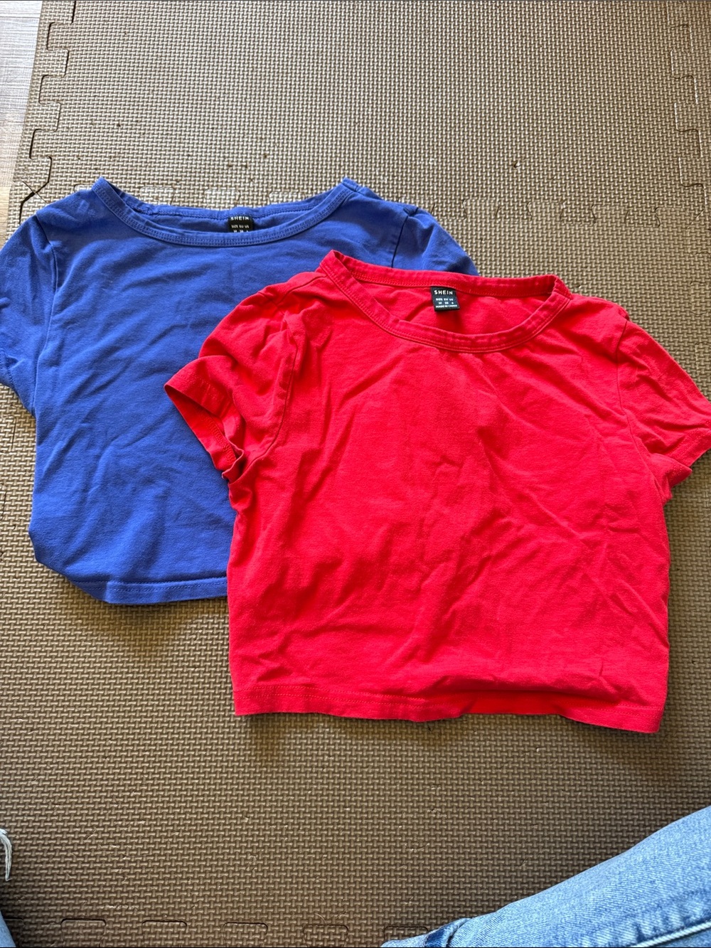 SHEIN Short Sleeve Crop Tee - Red and Blue